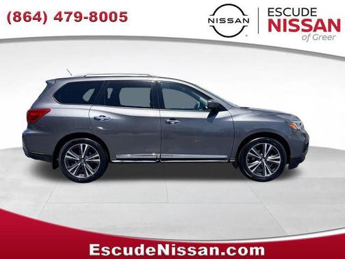 Gun Metallic 2017 Nissan Pathfinder Platinum
