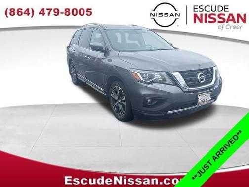 Gun Metallic 2017 Nissan Pathfinder Platinum