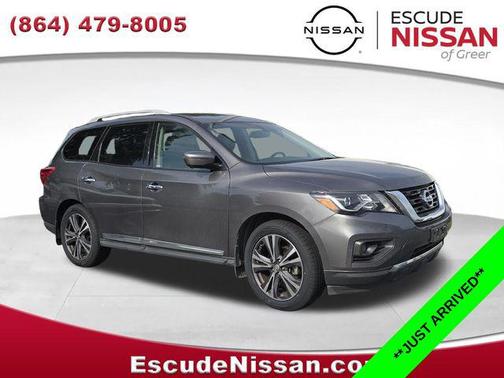 Gun Metallic 2017 Nissan Pathfinder Platinum