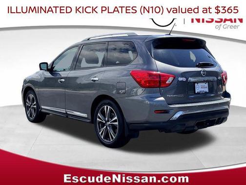 Gun Metallic 2017 Nissan Pathfinder Platinum