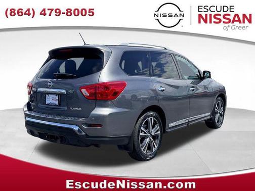 Gun Metallic 2017 Nissan Pathfinder Platinum