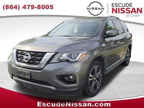 Gun Metallic 2017 Nissan Pathfinder Platinum