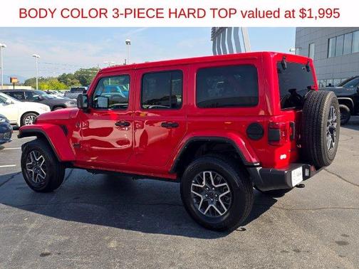 Firecracker Red Clearcoat 2025 Jeep Wrangler 4-Door Sahara 4x4