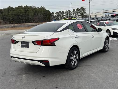 2025 Nissan Altima S FWD