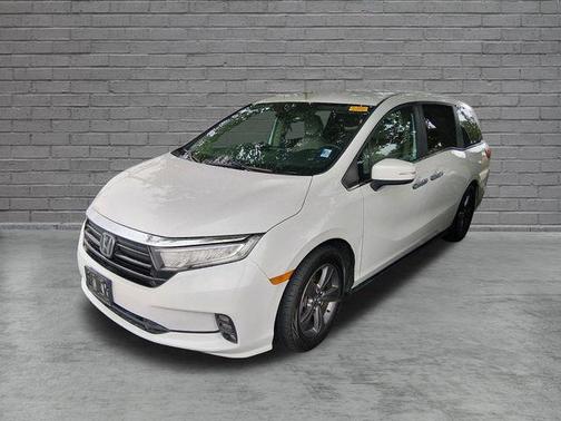 Platinum White Pearl 2021 Honda Odyssey EX