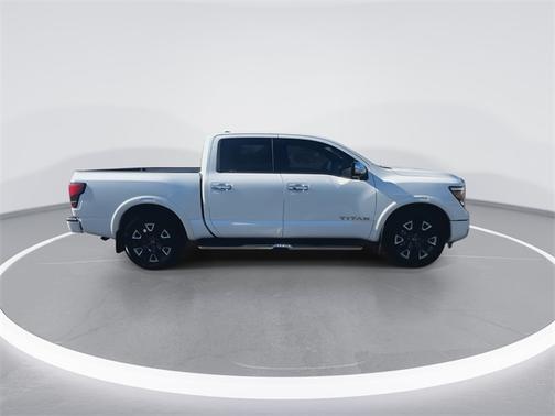 2024 Nissan Titan Platinum Reserve