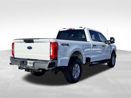 2025 Ford F-250 XLT