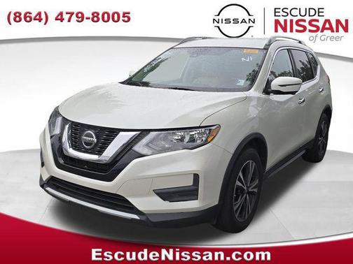 Pearl White Tricoat 2020 Nissan Rogue SV