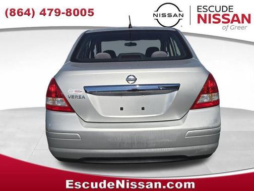 Brilliant Silver 2009 Nissan Versa 1.8 S