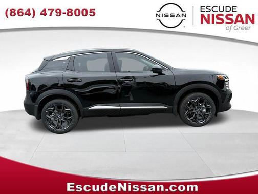 Super Black 2026 Nissan Kicks SR