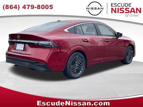 Scarlet 2026 Nissan Sentra SV