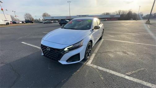 2024 Nissan Altima SR Intelligent AWD