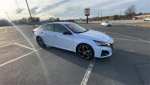 2024 Nissan Altima SR Intelligent AWD