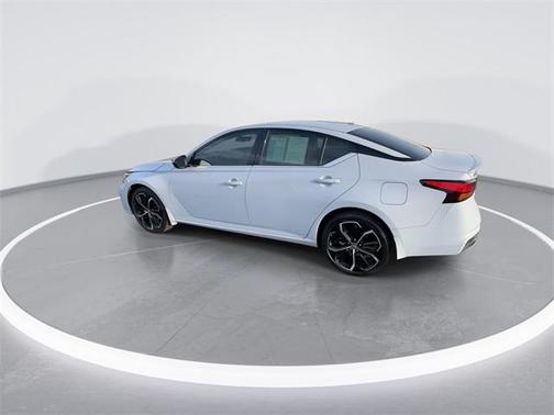 2024 Nissan Altima SR Intelligent AWD