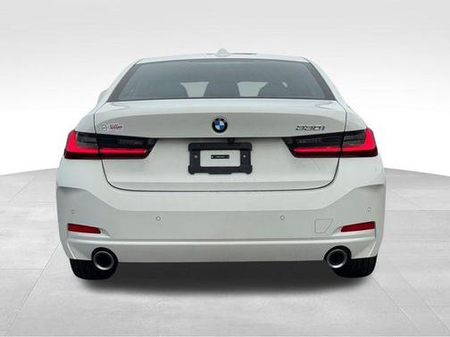 2025 BMW 330 330i