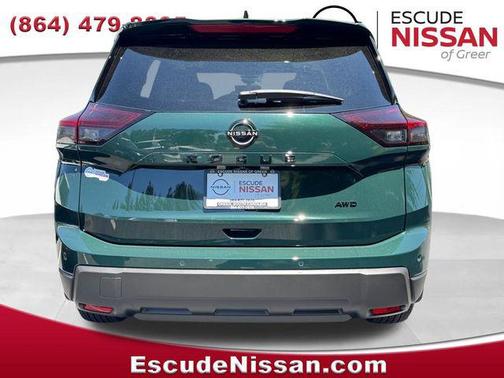 Obsidian Green 2026 Nissan Rogue Dark Armor