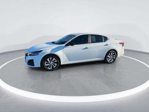 2025 Nissan Altima S FWD