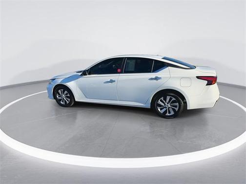 2025 Nissan Altima S FWD