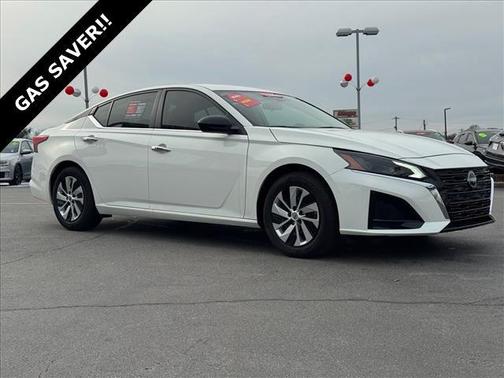 2025 Nissan Altima S FWD