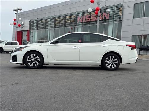 2025 Nissan Altima S FWD