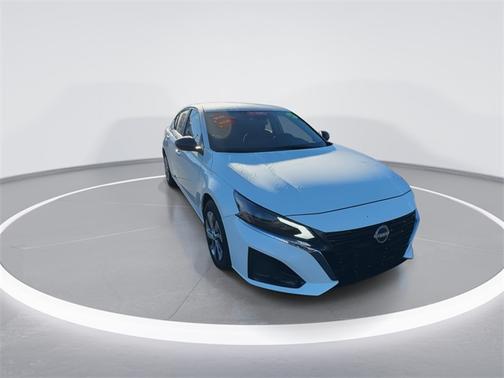 2025 Nissan Altima S