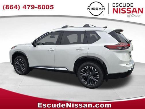 Everest White Pearl Tricoat 2026 Nissan Rogue Platinum