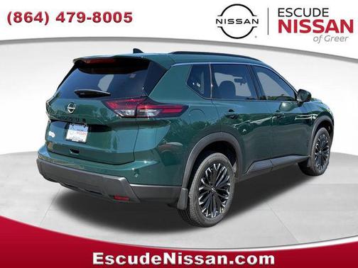 Obsidian Green 2026 Nissan Rogue Dark Armor