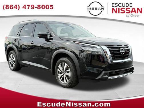 Super Black 2025 Nissan Pathfinder SL FWD