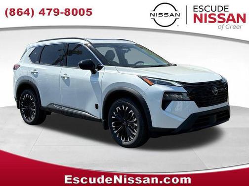 Everest White Pearl Tricoat 2026 Nissan Rogue Dark Armor