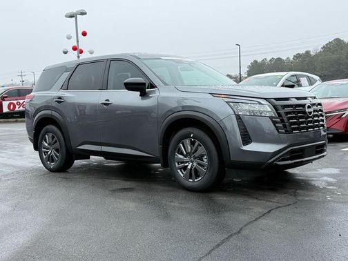 2026 Nissan Pathfinder S