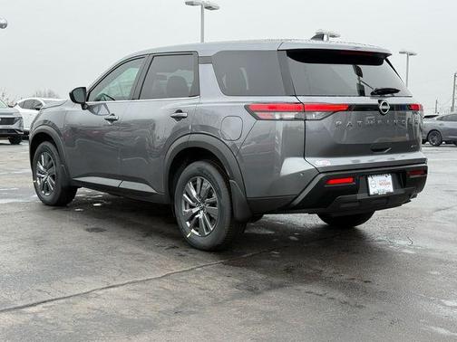 2026 Nissan Pathfinder S