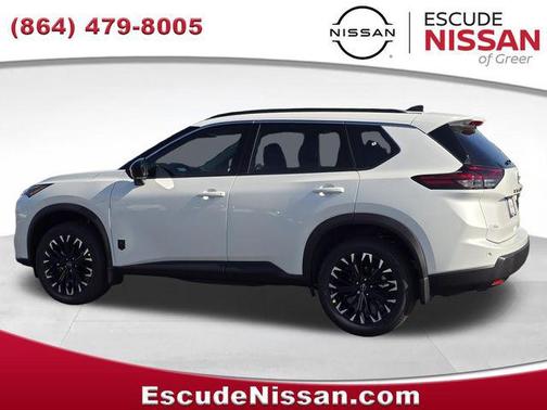 Everest White Pearl Tricoat 2026 Nissan Rogue Dark Armor