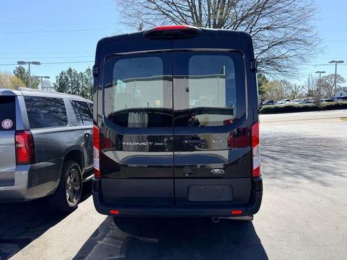 2022 Ford Transit-350 XLT