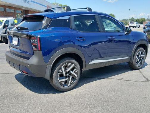 Deep Blue Pearl 2026 Nissan Kicks SV