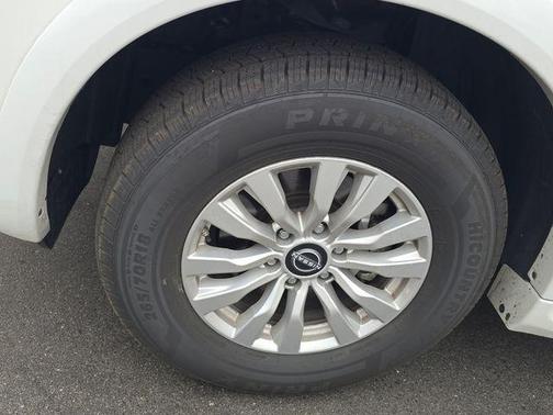 Aspen White Tricoat 2024 Nissan Armada SV 4WD