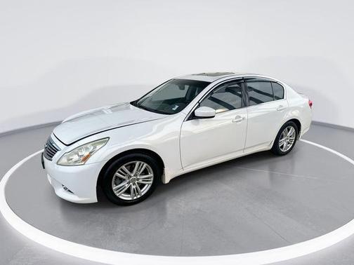 2013 INFINITI G37 Journey