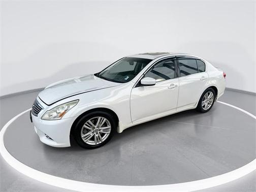 2013 INFINITI G37 Journey