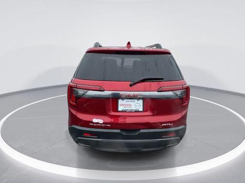 2022 GMC Acadia AT4