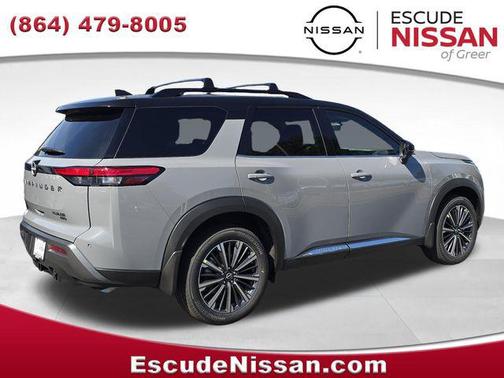 Boulder Gray/Super Black 2026 Nissan Pathfinder Platinum