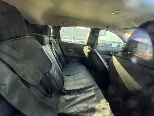 Gun Metallic 2025 Nissan Kicks SV