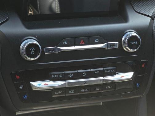 Agate Black Metallic 2020 Ford Explorer ST