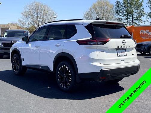 Everest White Pearl Tricoat 2026 Nissan Rogue Dark Armor