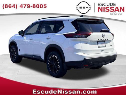 Everest White Pearl Tricoat 2026 Nissan Rogue Dark Armor