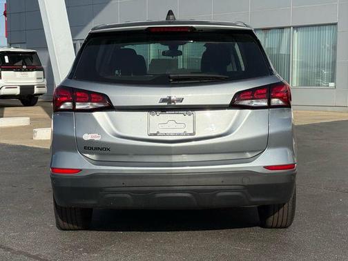 2023 Chevrolet Equinox LS