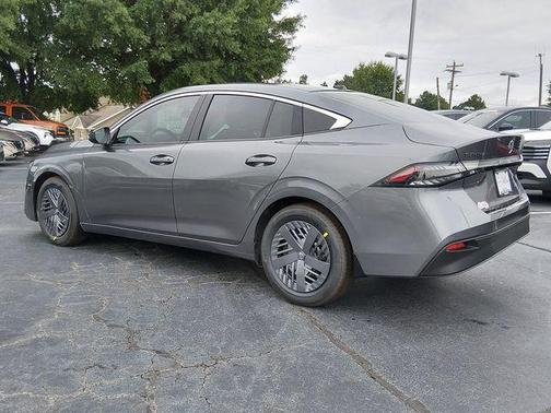 Gun Metallic 2027 Nissan Sentra SV