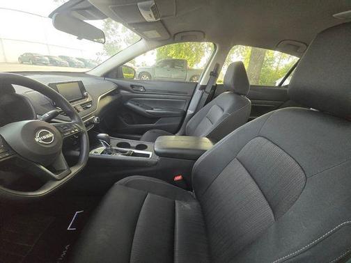 Gun Metallic 2024 Nissan Altima S FWD