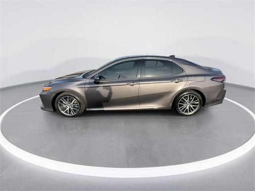 2024 Toyota Camry XLE