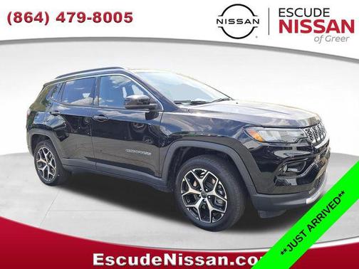 Diamond Black Crystal Pearlcoat 2025 Jeep Compass Limited