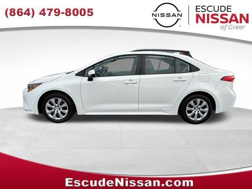 White 2022 Toyota Corolla LE