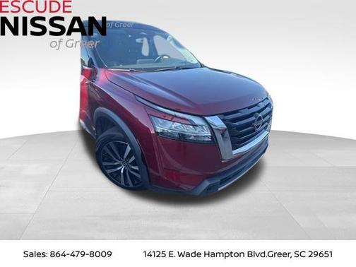 2023 Nissan Pathfinder Platinum FWD